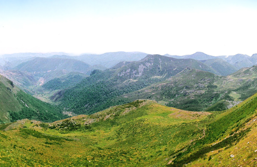 El valle desde la cabecera, Campo del Agua. Fotografía: LBM1948, Wikimedia Commons, CC BY-SA 4.0.